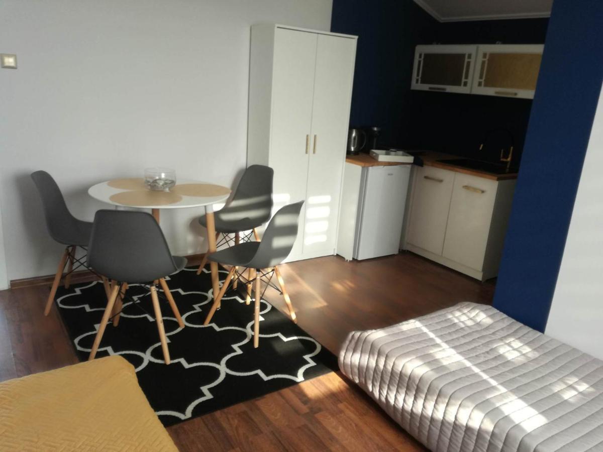 Niezalezne Pietro W Domu Z Widokiem Na Morze Apartment Gdynia Ngoại thất bức ảnh