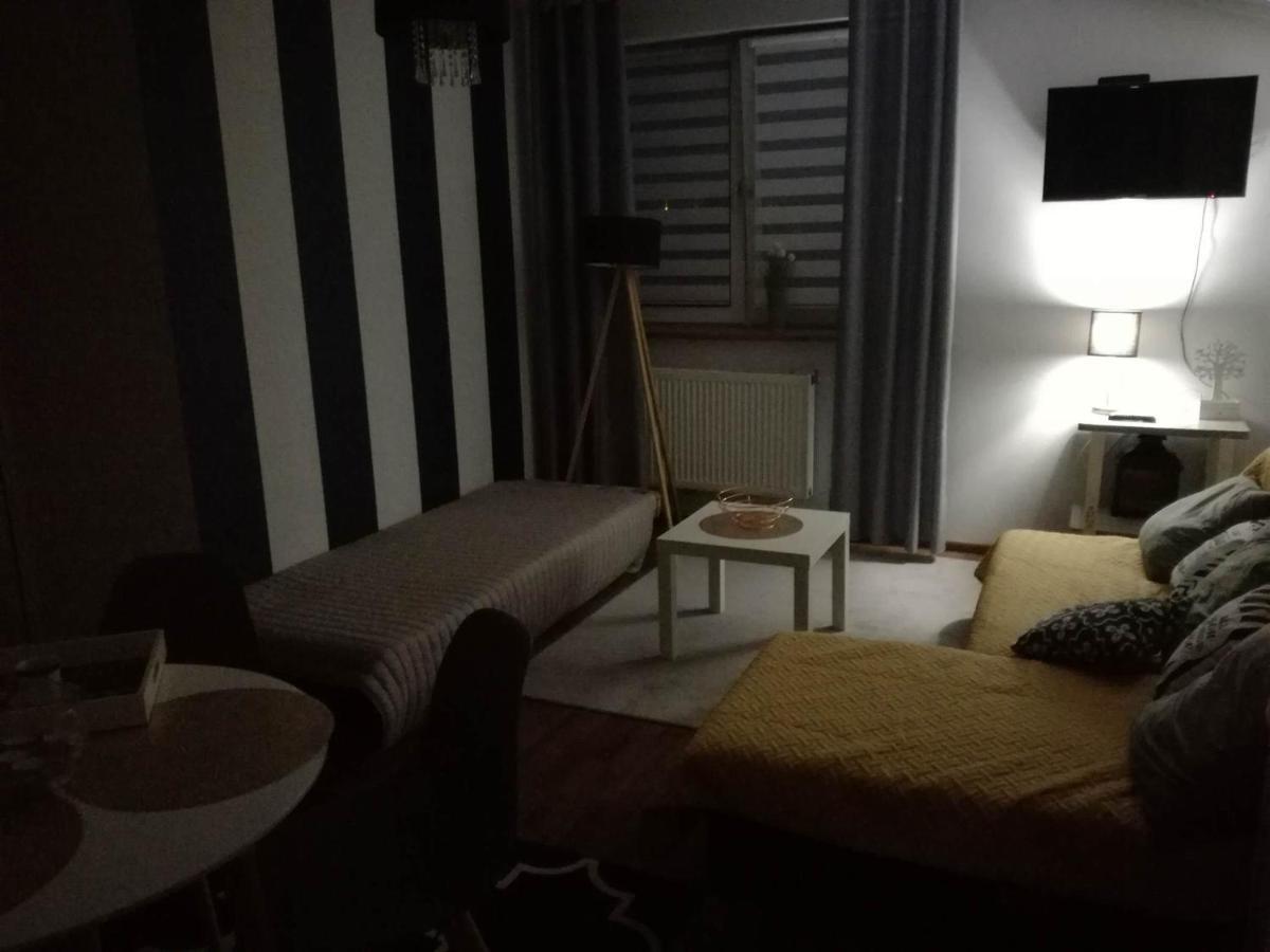 Niezalezne Pietro W Domu Z Widokiem Na Morze Apartment Gdynia Ngoại thất bức ảnh